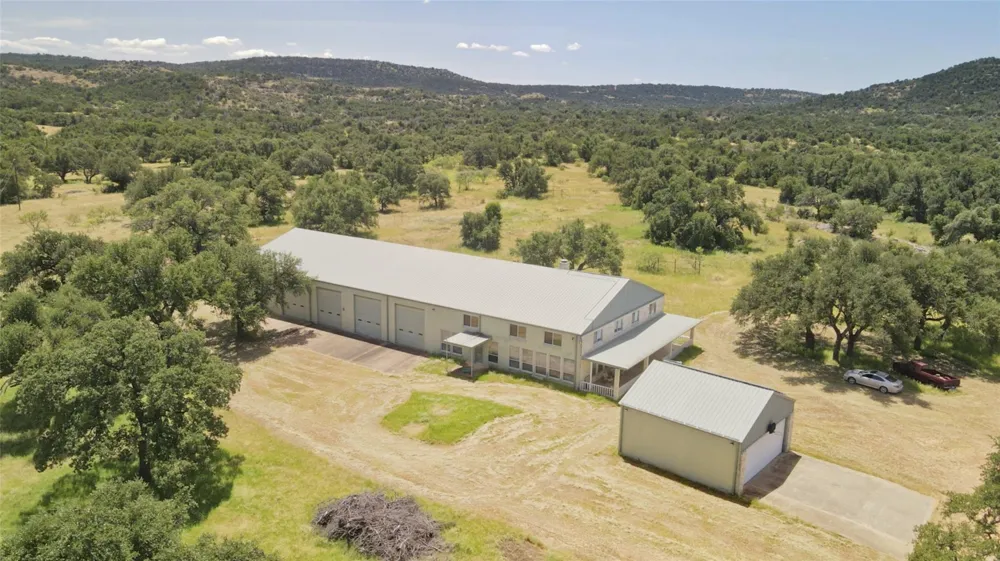 585 Hickory Spring Road Fredericksburg, TX 78624