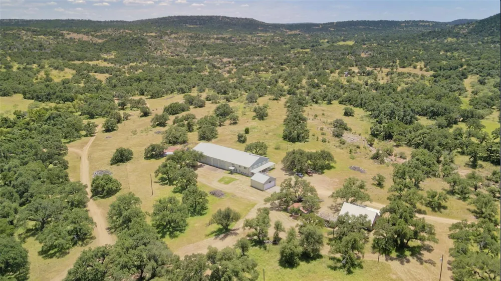 585 Hickory Spring Road Fredericksburg, TX 78624