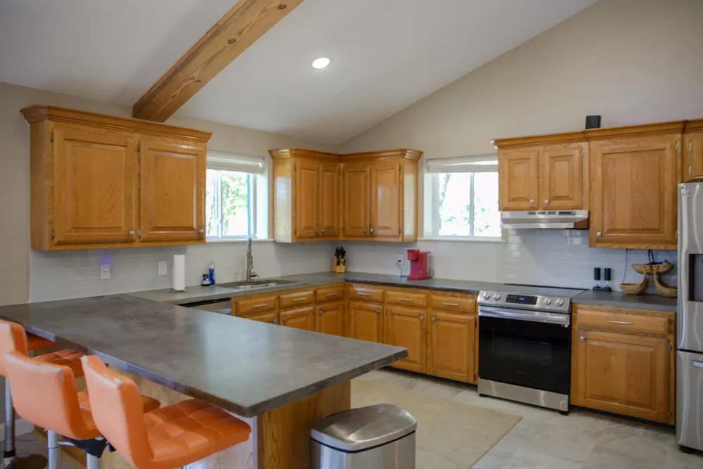 6159 Crestview Drive Athens, TX 75752