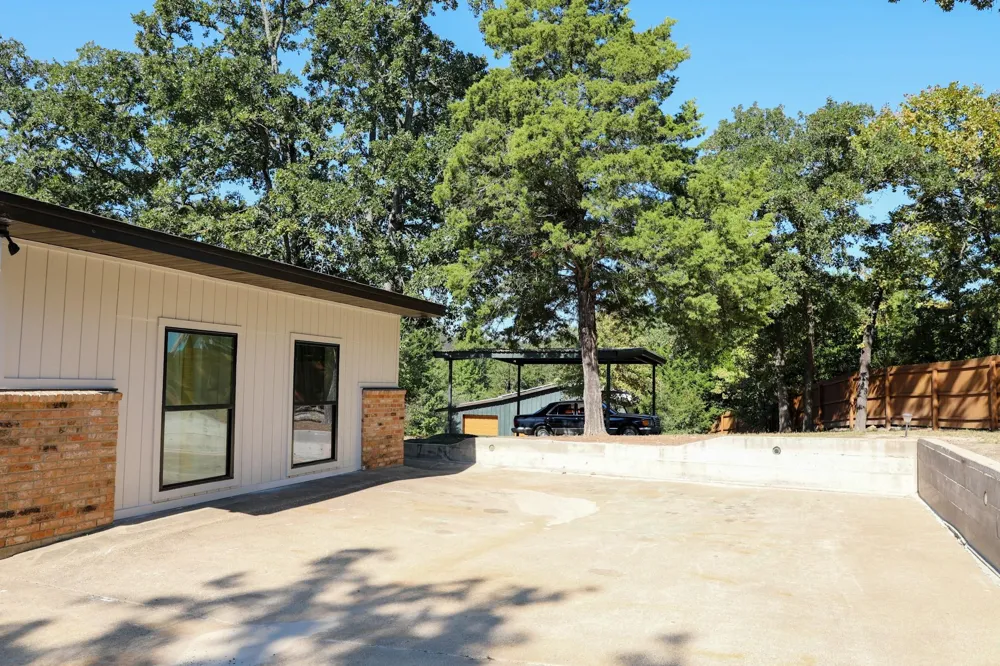 6159 Crestview Drive Athens, TX 75752