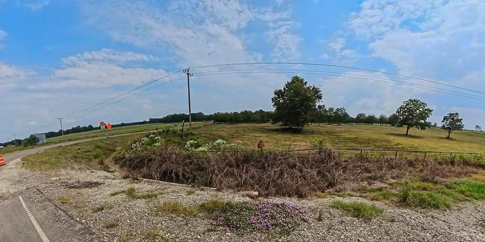 1 Hwy 21 E Midway, TX 75852