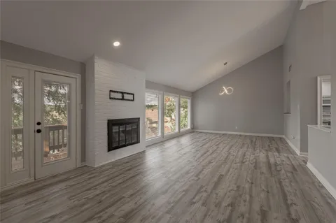 658 Cherry Hills