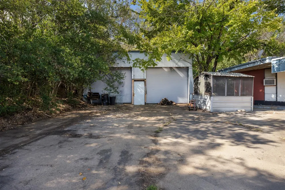 410 State Highway 36 S Caldwell, TX 77836