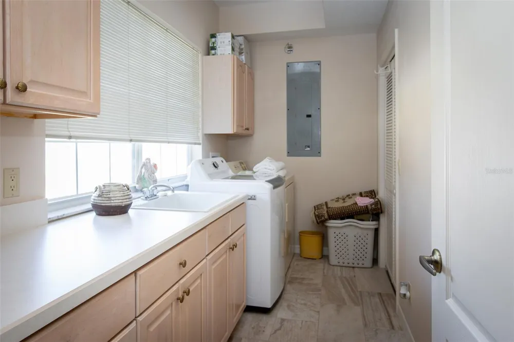 2130 NW 14TH STREET Crystal River, FL 34428