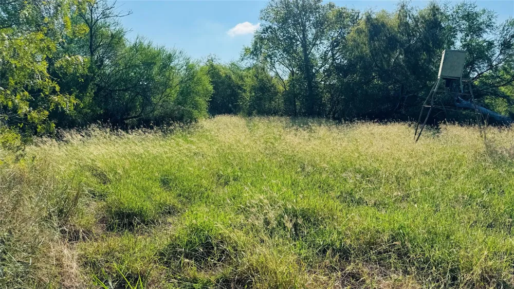 7 County Road 798 Sinton, TX 78387