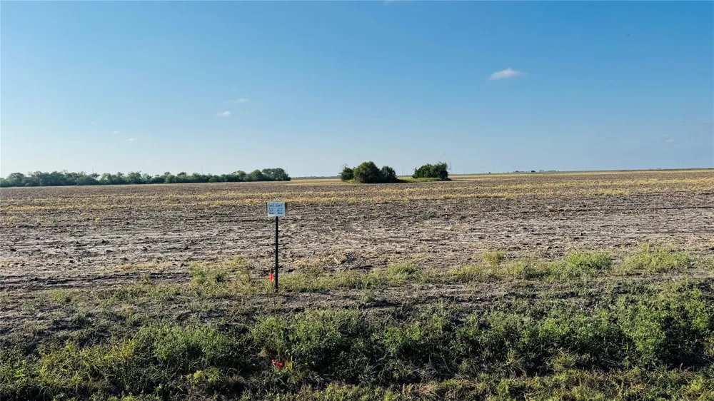 1 County Road 798 Sinton, TX 78387