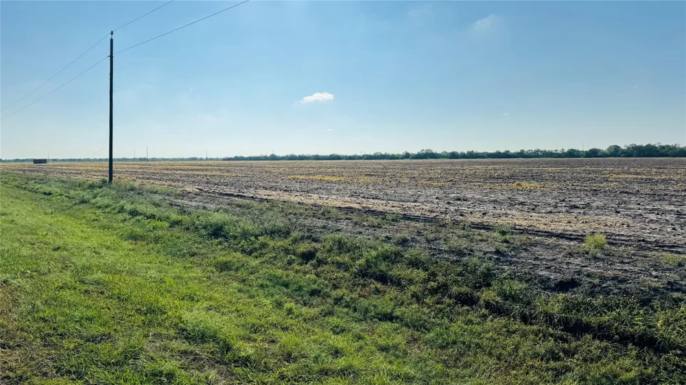 1 County Road 798 Sinton, TX 78387