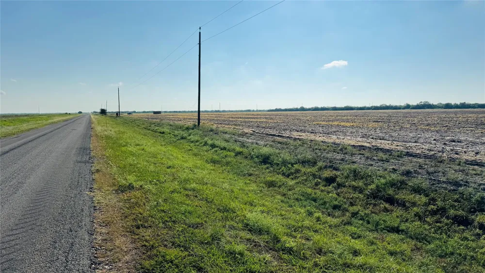 1 County Road 798 Sinton, TX 78387