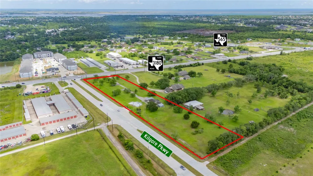 7523 Fm 3180 Road Baytown, TX 77523