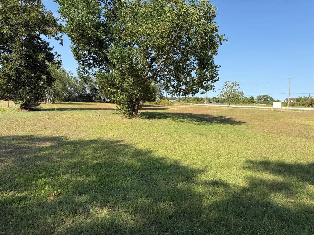 7523 Fm 3180 Road Baytown, TX 77523