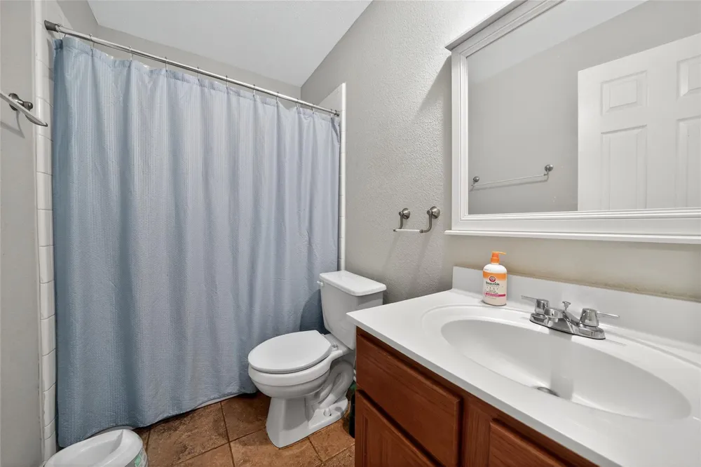 7815 Beechnut Oak San Antonio, TX 78223