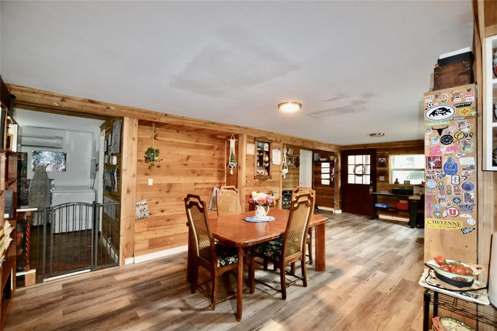 458 Rain Forest Road Onalaska, TX 77360