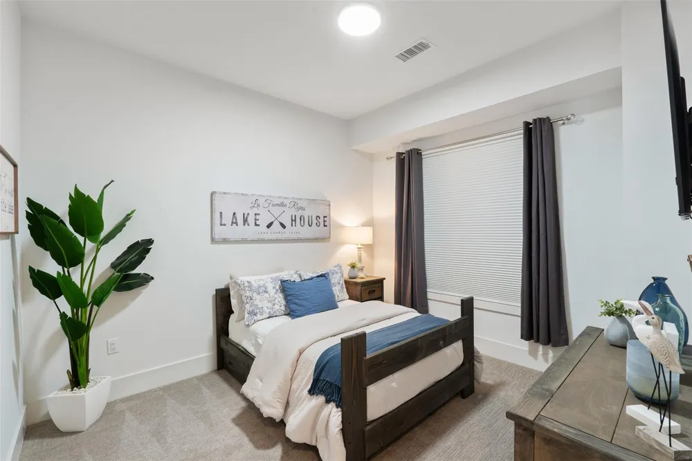 199 Waterpoint Court #208 Montgomery, TX 77356