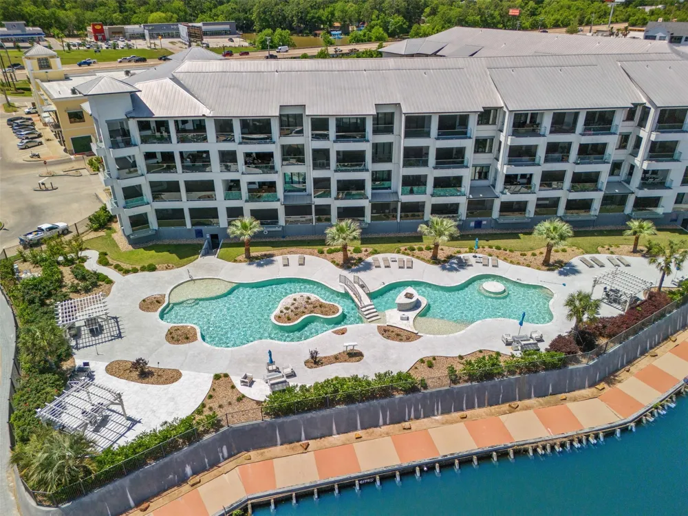 199 Waterpoint Court #208 Montgomery, TX 77356