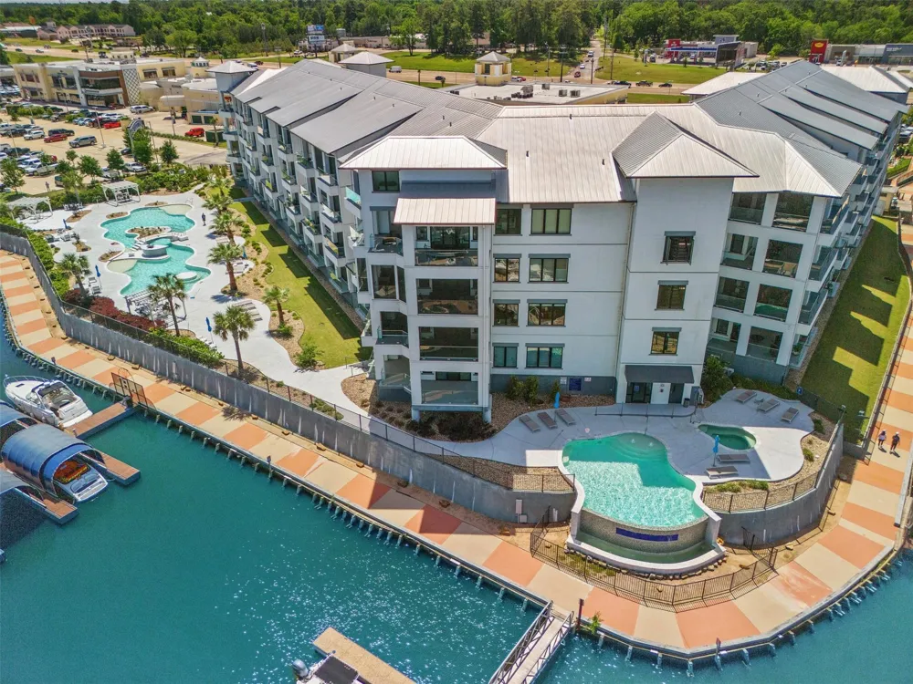 199 Waterpoint Court #208 Montgomery, TX 77356