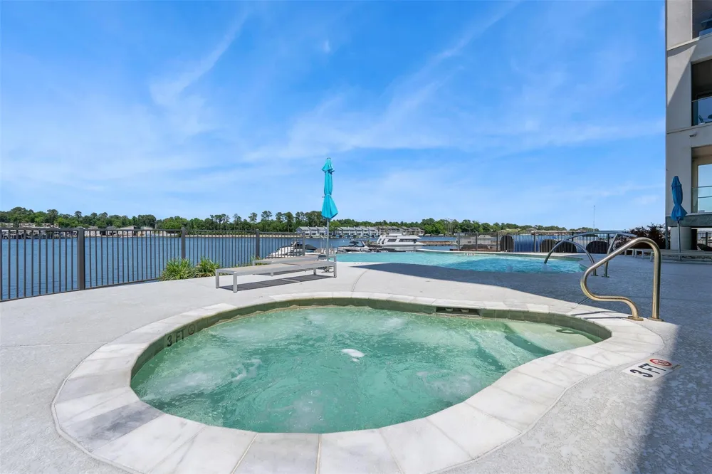 199 Waterpoint Court #208 Montgomery, TX 77356