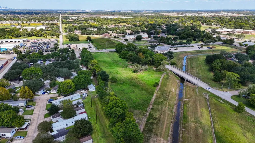 5604 Broadway Street Pearland, TX 77581