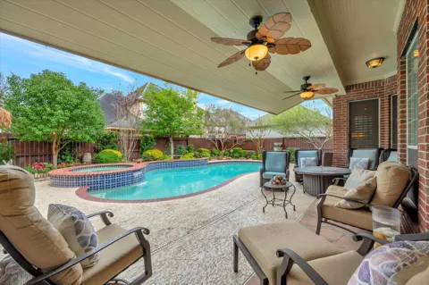 15411 Rocky Oak Court