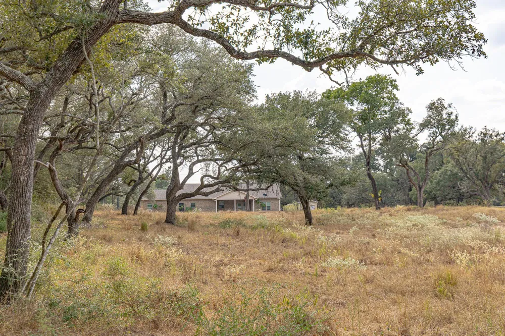 716 L Hrabovsky Road Yoakum, TX 77995