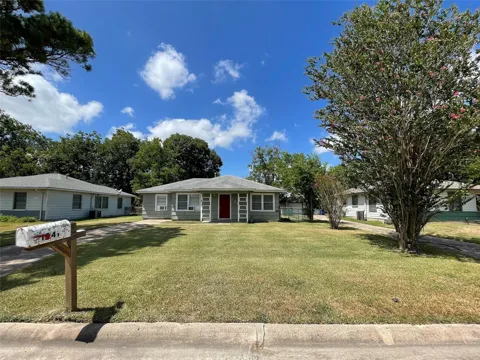 1241 Chevy Chase Drive