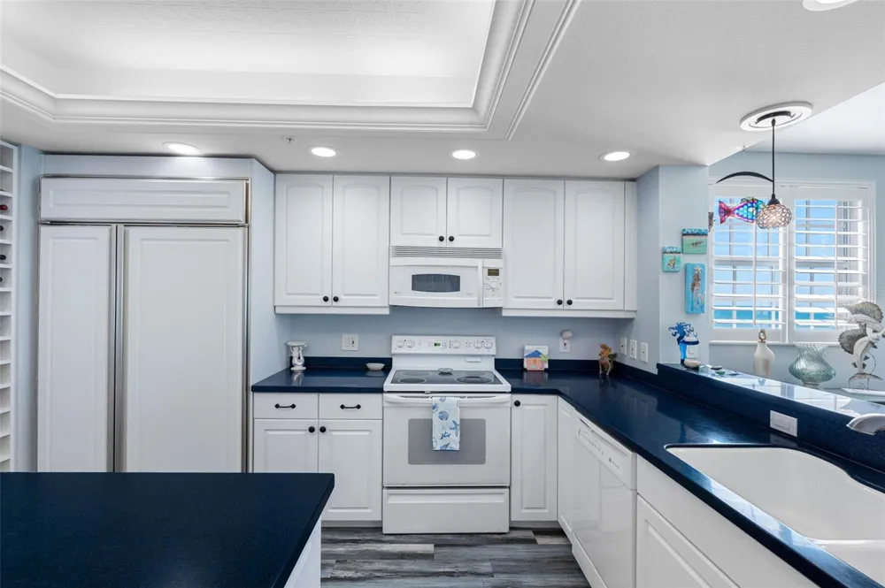 19710 GULF BOULEVARD #301 Indian Shores, FL 33785