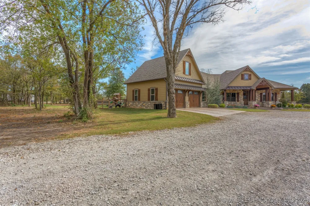 37760 E 171st Street S Porter, OK 74454