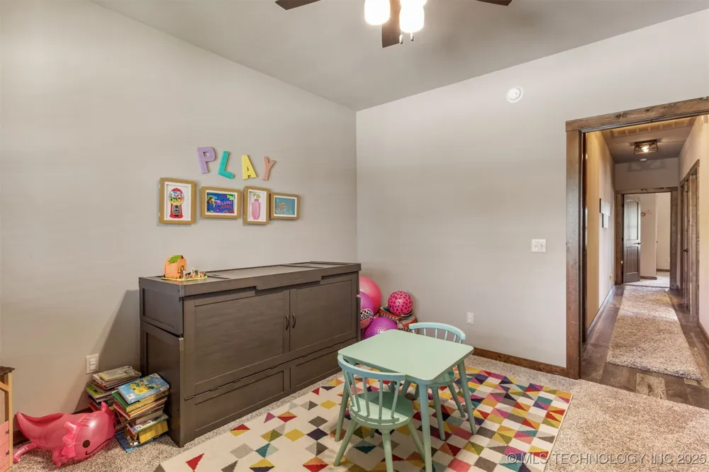 37760 E 171st Street S Porter, OK 74454