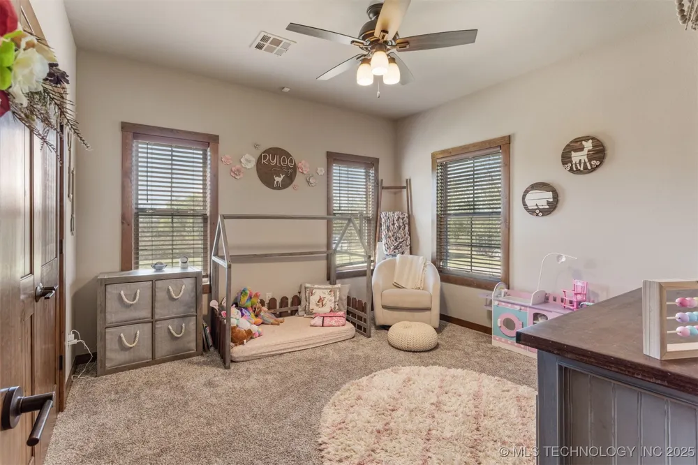 37760 E 171st Street S Porter, OK 74454