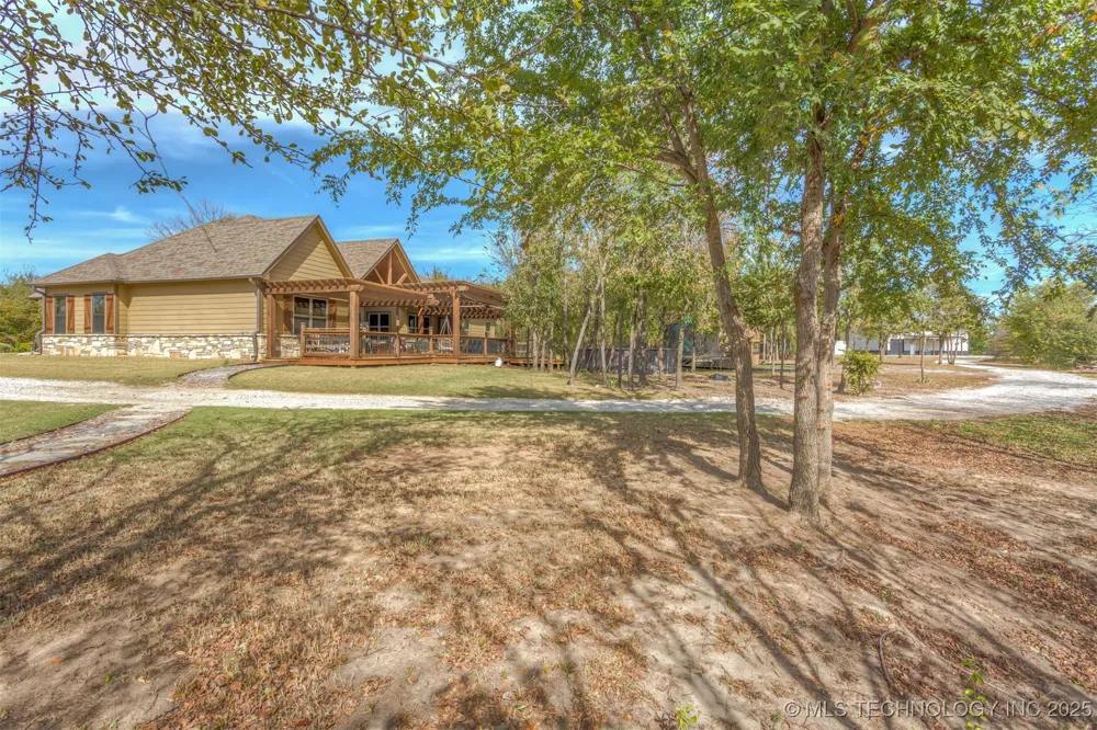 37760 E 171st Street S Porter, OK 74454