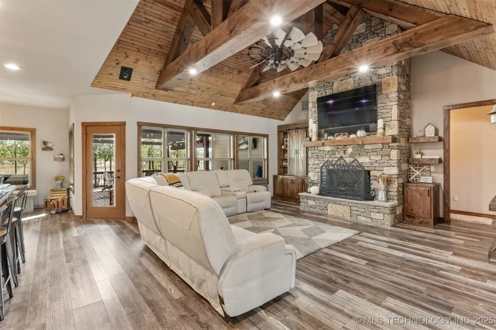 37760 E 171st Street S Porter, OK 74454