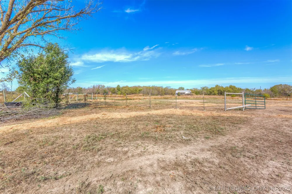 37760 E 171st Street S Porter, OK 74454