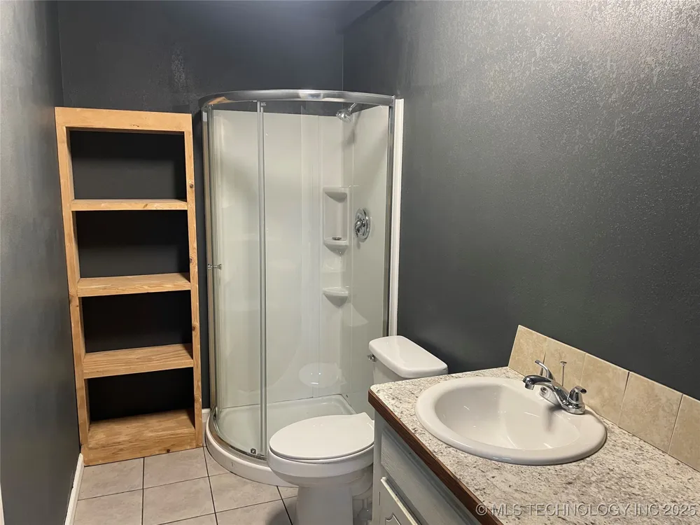 37760 E 171st Street S Porter, OK 74454