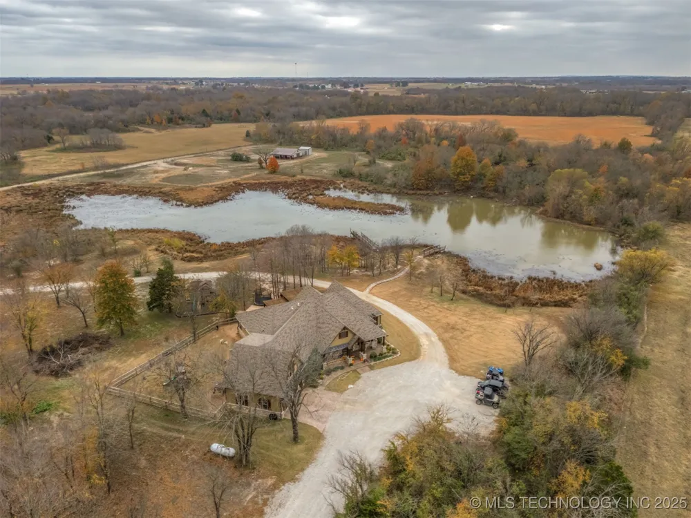 37760 E 171st Street S Porter, OK 74454