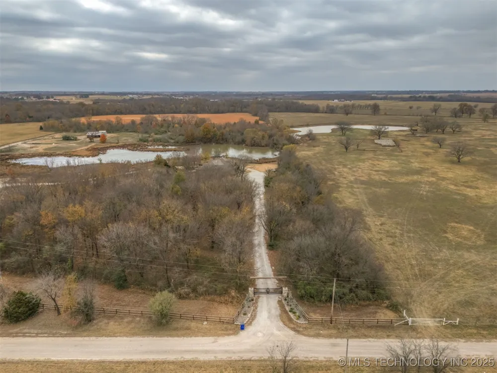 37760 E 171st Street S Porter, OK 74454