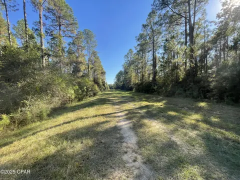 10 Hawthorne Trail