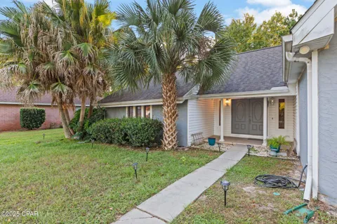 301 Fairway Boulevard