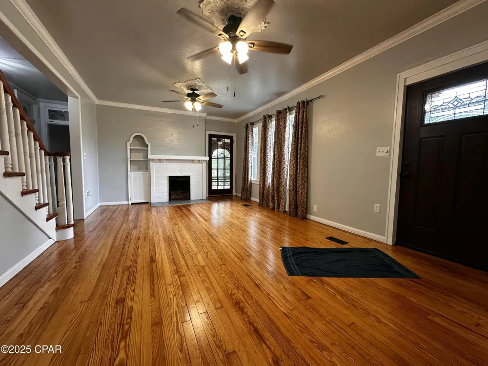 2986 Daniels Street Marianna, FL 32446