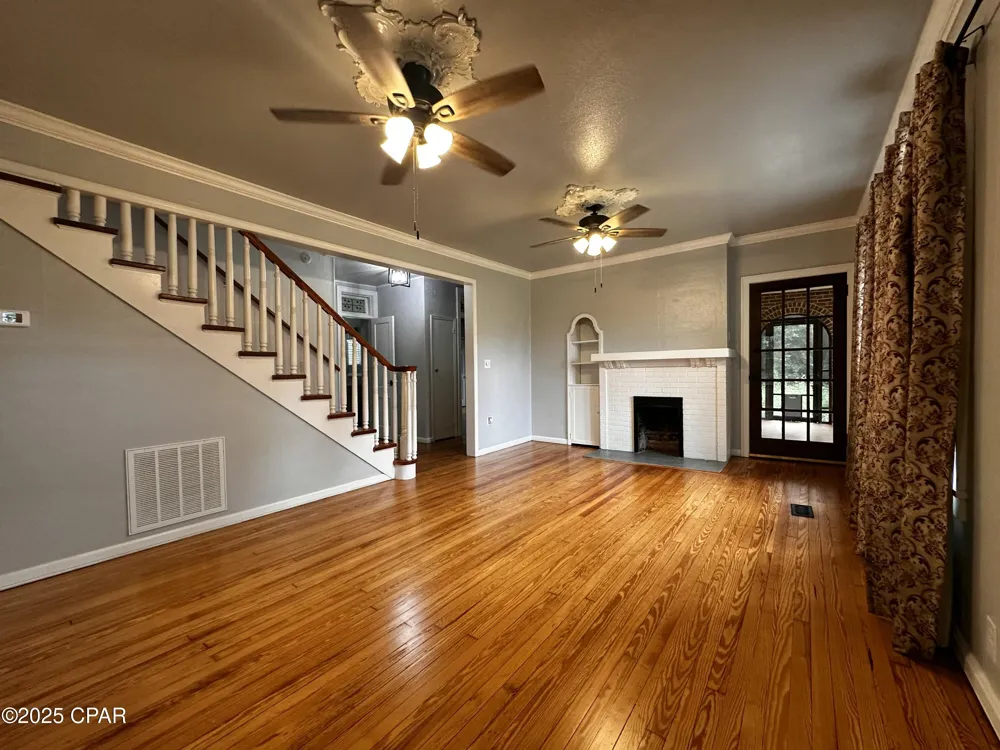2986 Daniels Street Marianna, FL 32446