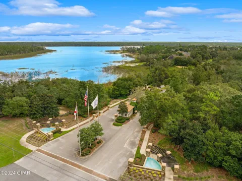 Lake Merial Strand Drive