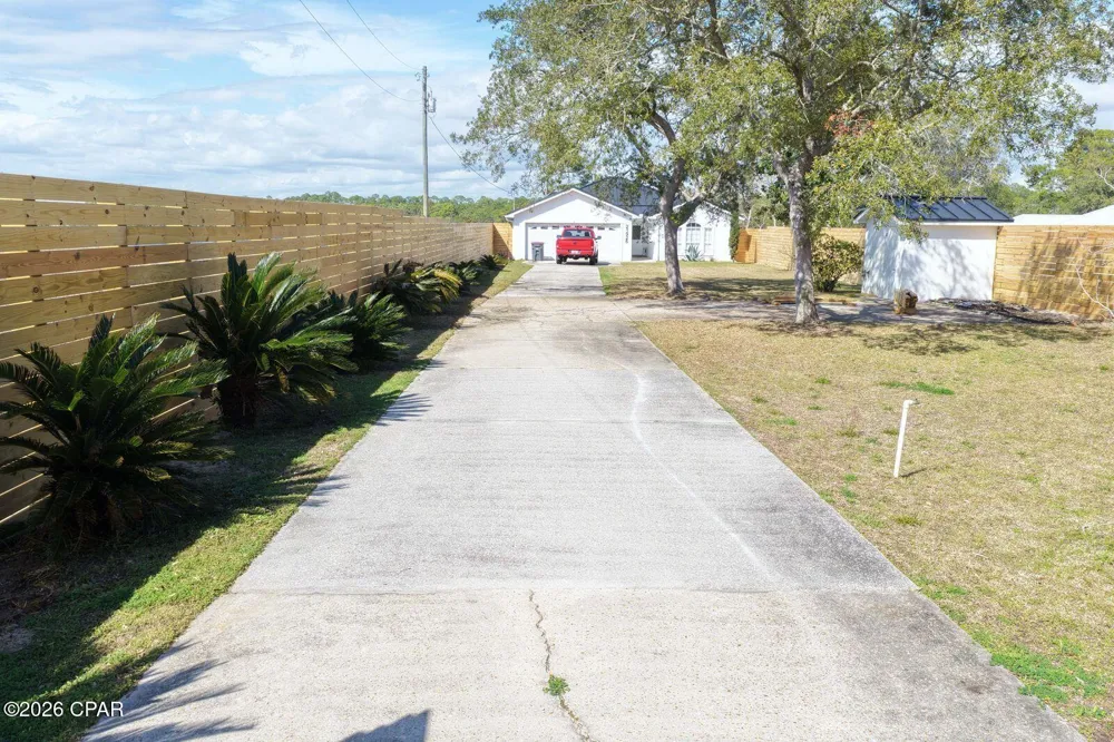 21926 Lakeview Drive Panama City Beach, FL 32413