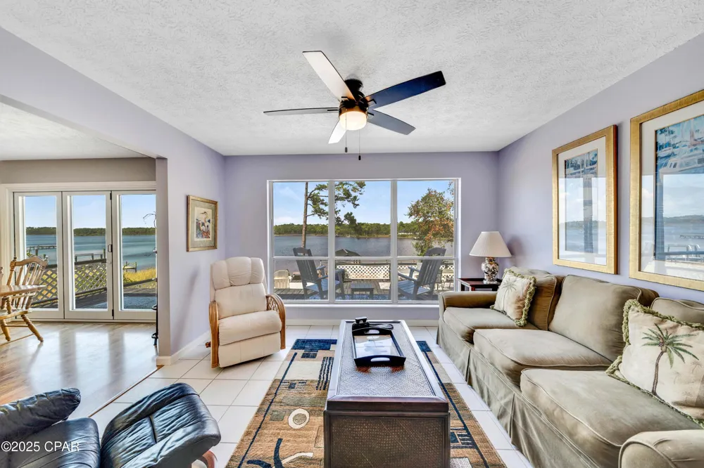 21926 Lakeview Drive Panama City Beach, FL 32413