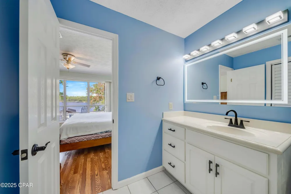 21926 Lakeview Drive Panama City Beach, FL 32413