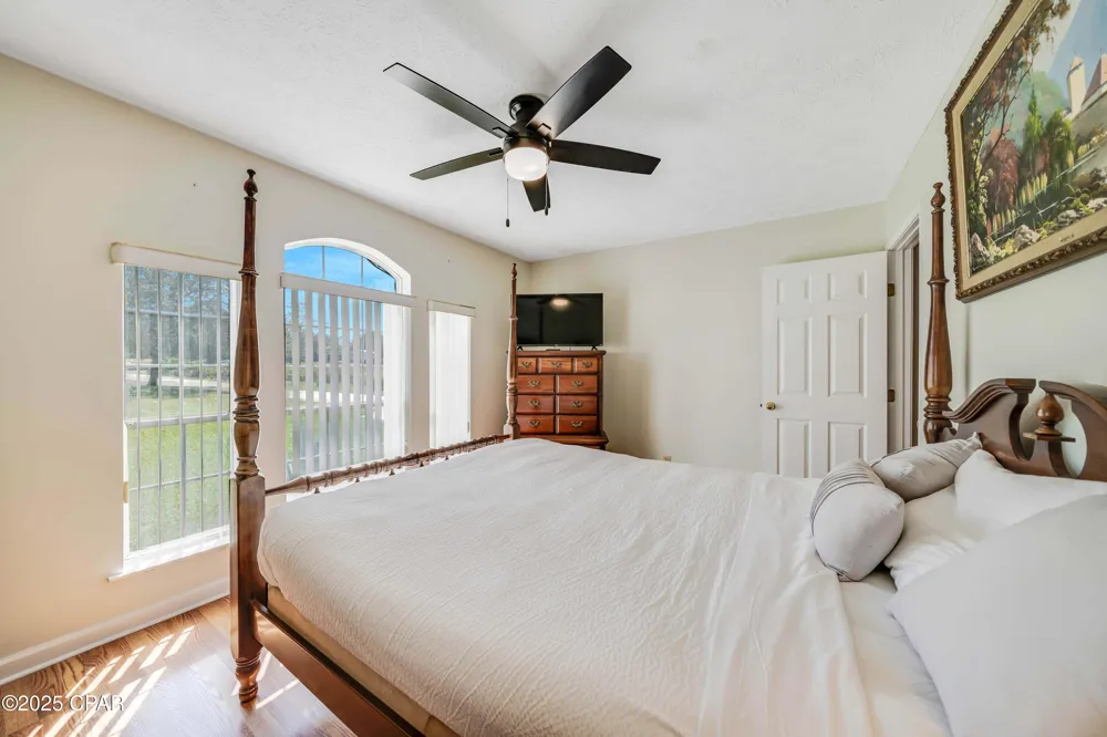 21926 Lakeview Drive Panama City Beach, FL 32413