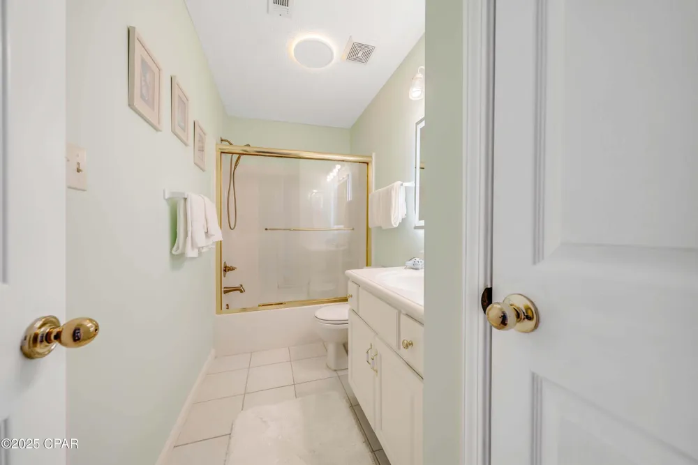 21926 Lakeview Drive Panama City Beach, FL 32413