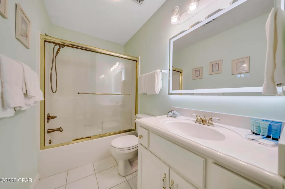 21926 Lakeview Drive Panama City Beach, FL 32413