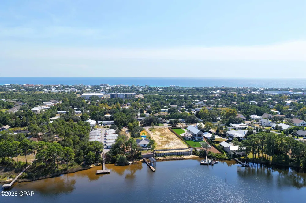 21926 Lakeview Drive Panama City Beach, FL 32413