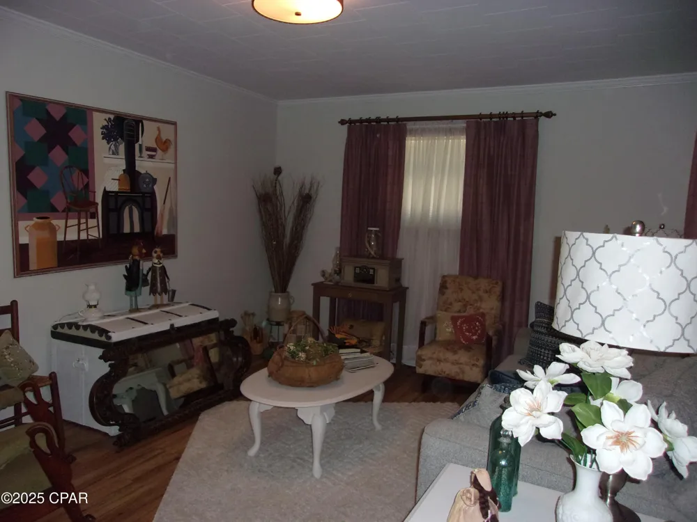 703 S Weeks Street Bonifay, FL 32425