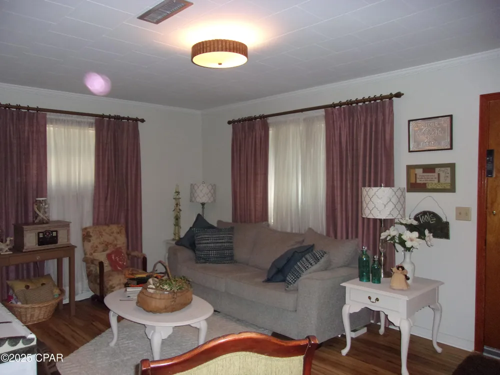 703 S Weeks Street Bonifay, FL 32425