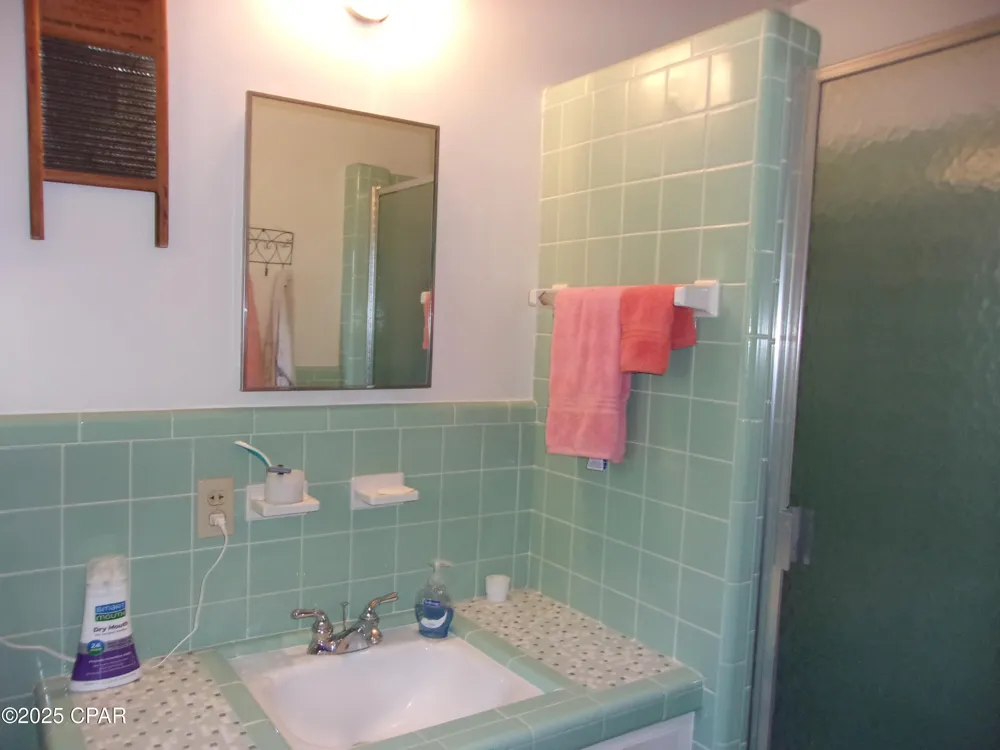 703 S Weeks Street Bonifay, FL 32425