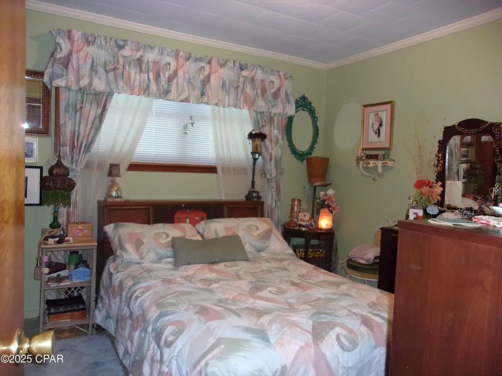 703 S Weeks Street Bonifay, FL 32425